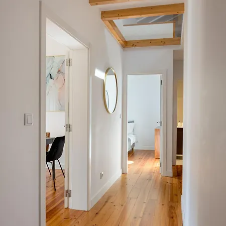 3br Duplex With Lift & Ac By Host For Us Apartment