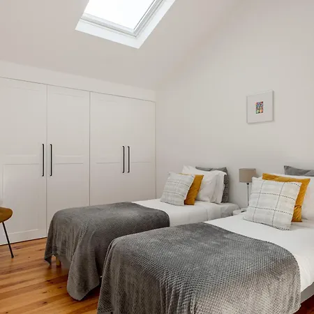 3br Duplex With Lift & Ac By Host For Us Apartman *