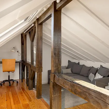 3br Duplex With Lift & Ac By Host For Us * Lissabon