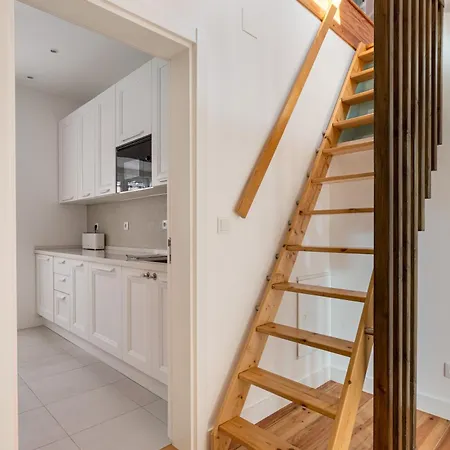 아파트 3br Duplex With Lift & Ac By Host For Us