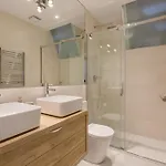 3br Duplex With Lift & Ac By Host For Us Apartman