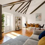 3br Duplex With Lift & Ac By Host For Us